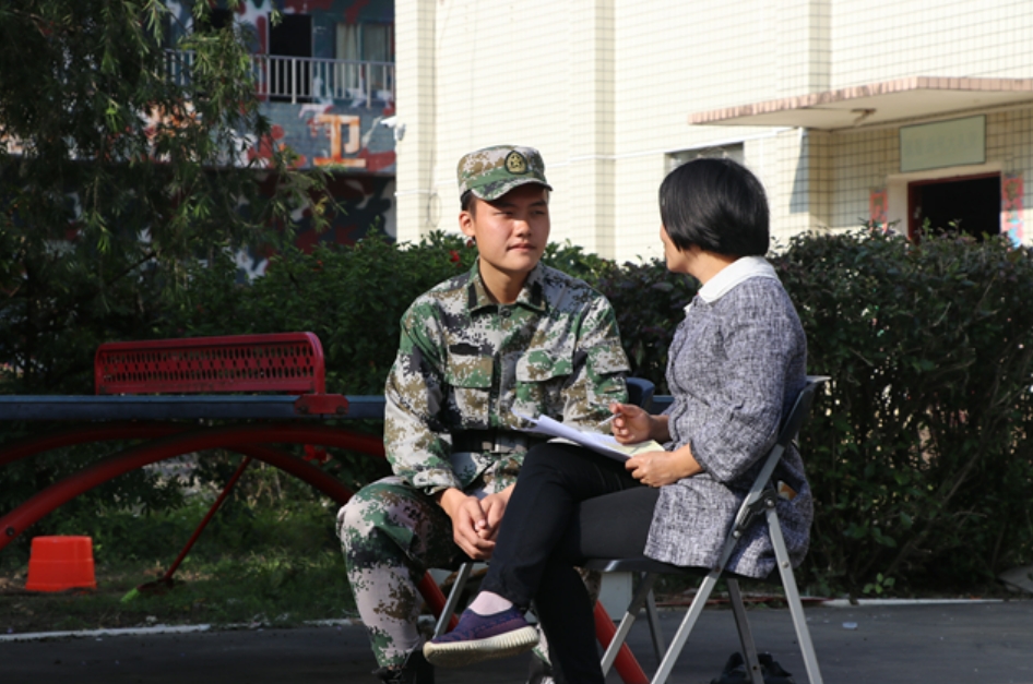 广西德馨励志教育-南宁正规军事化青少年叛逆改造学校