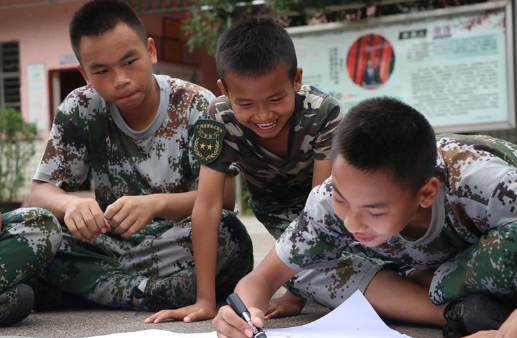 广西德馨励志青少年叛逆矫正学校-广西青少年叛逆教育