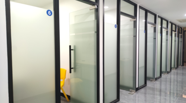 佛山高三文化补习教育：赋能成长，飞得更高