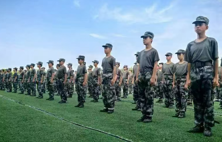 国内成都针对产生学习抵触心理孩子的军事化教育特训学校公布