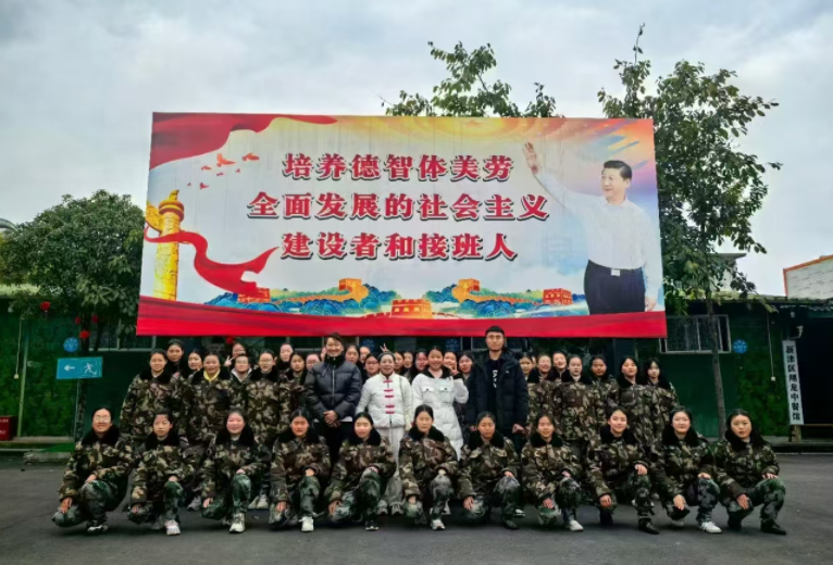 成都正规知名的青春期叛逆男孩行为纠正特训基地