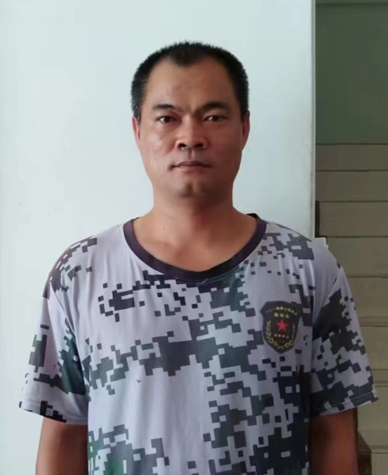 明德教育-钟教官