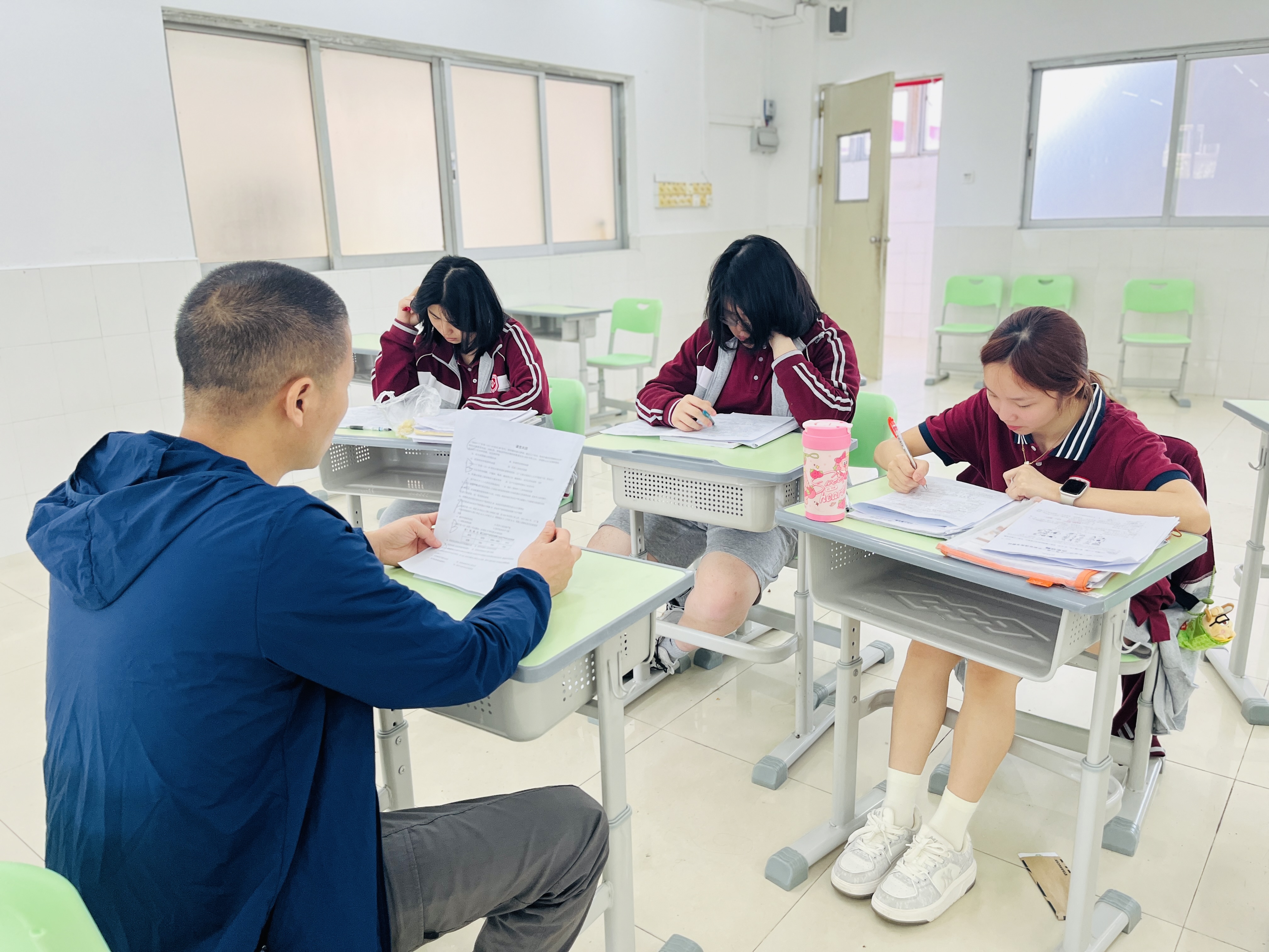 再战中考-广东初三中考复读文化课补习学校排名更新